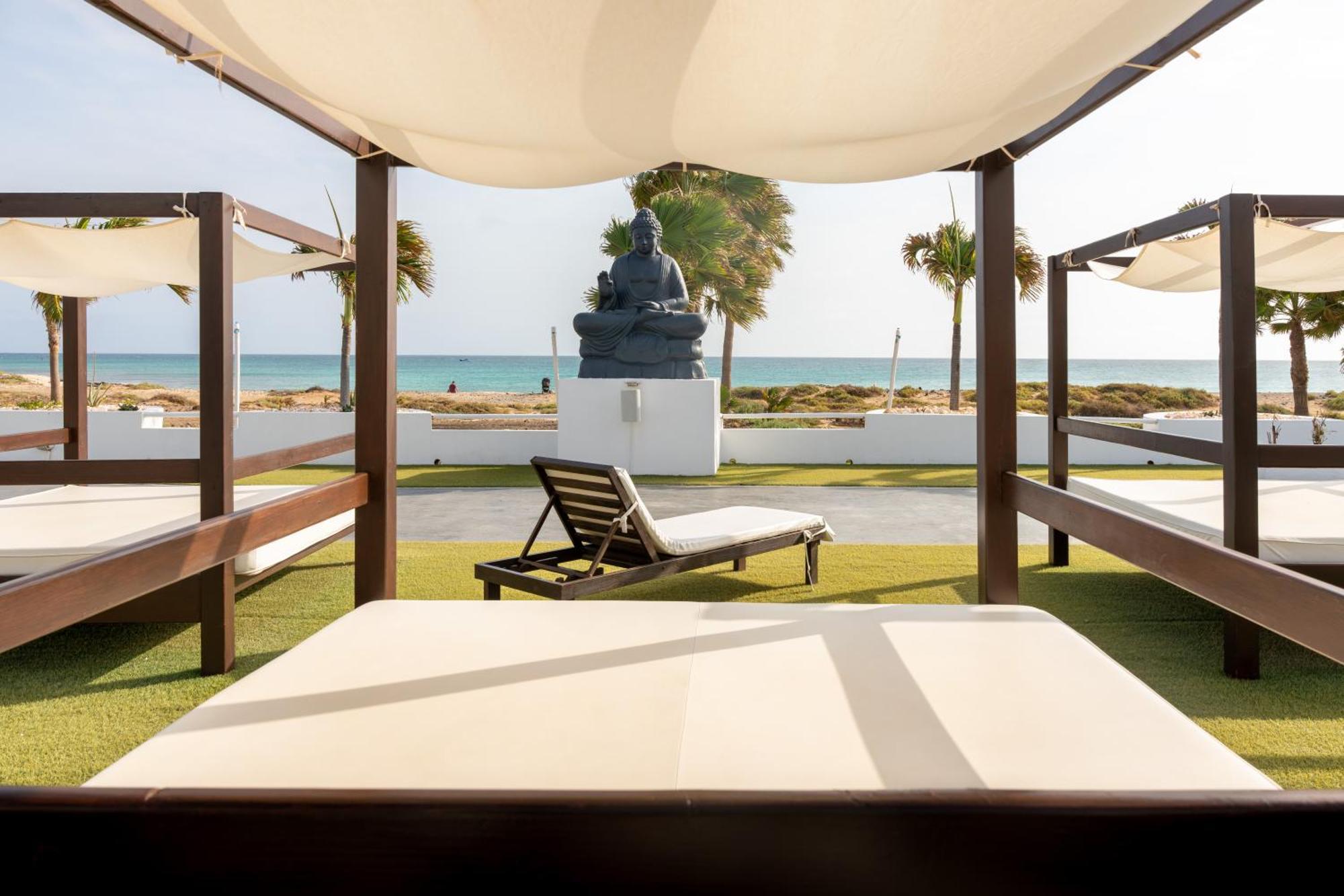 Livvo Budha Hotel 4*