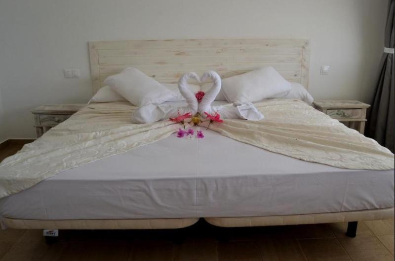 Livvo Budha 4* Santa Maria